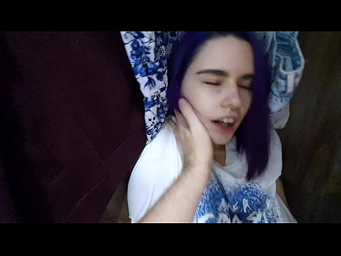 ❤️ Radau savo sesutę spintoje ir padėjau jai pasidaryti ️ Porno fb prie mūsų ❌❤